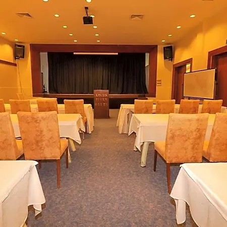 Lycus River Thermal 4* Kavakbasi