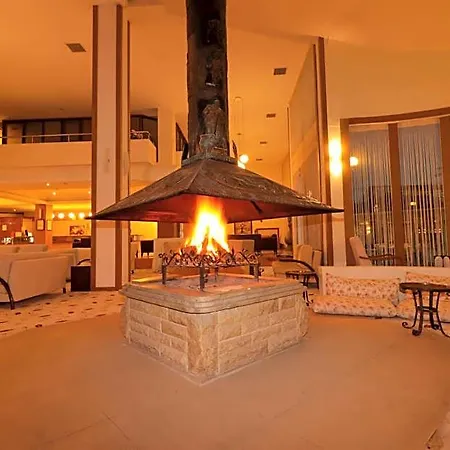 Lycus River Thermal Otel Kavakbasi